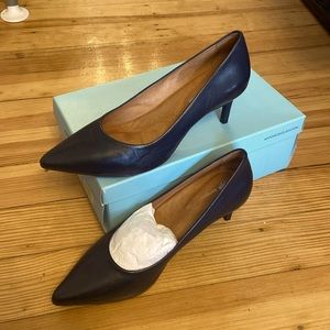 ANTONIO MELANI New Navy Elynda Leather Pointed Kitten Heels Pumps
